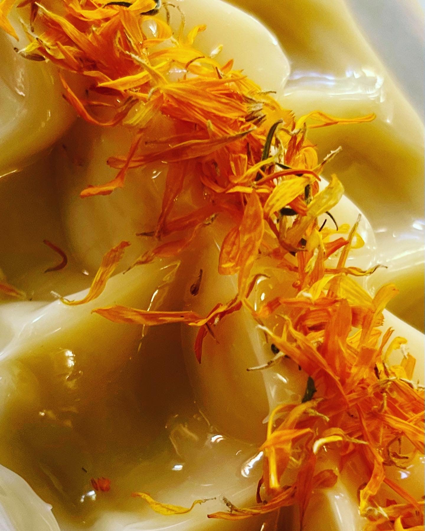 Wet soap calendula